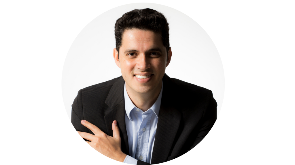Rodrigo Lisboa, palestrante especialista em encantamento de clientes e cultura organizacional
